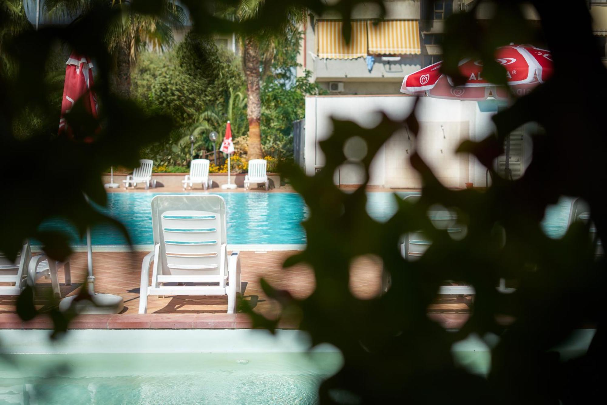 La Cicala Hotell Brolo Eksteriør bilde